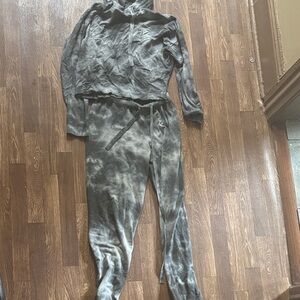 Olivaceous Charcoal Tie-Dye Jogger Set